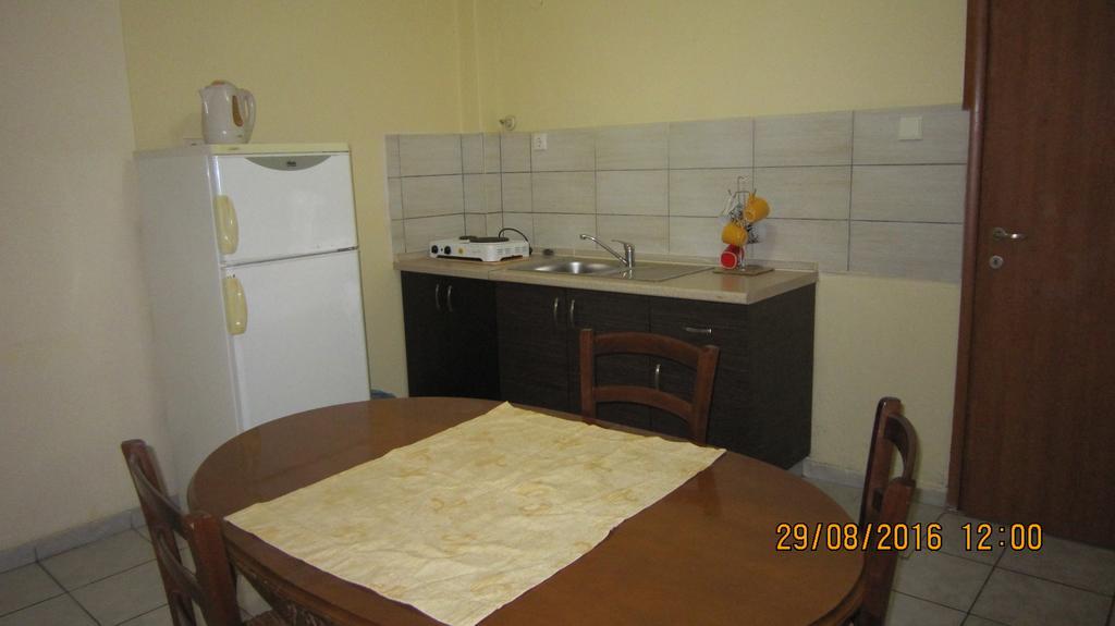 Filia Apartments Olympiakí Aktí Extérieur photo